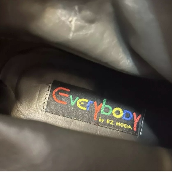 Everybody by BZ Moda, ankle boots, vintage Two Tone Black & Brown Leather
36.5 - Picture 4 of 6